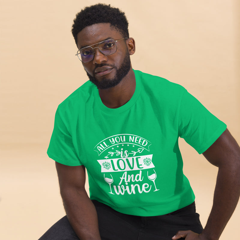 Camiseta clásica para hombre "Todo lo que necesitas es amor y vino"