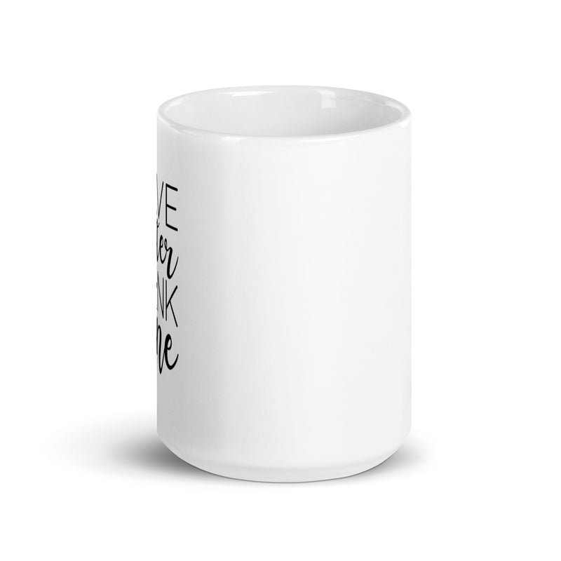 Taza blanca brillante "Ahorra agua, bebe vino"